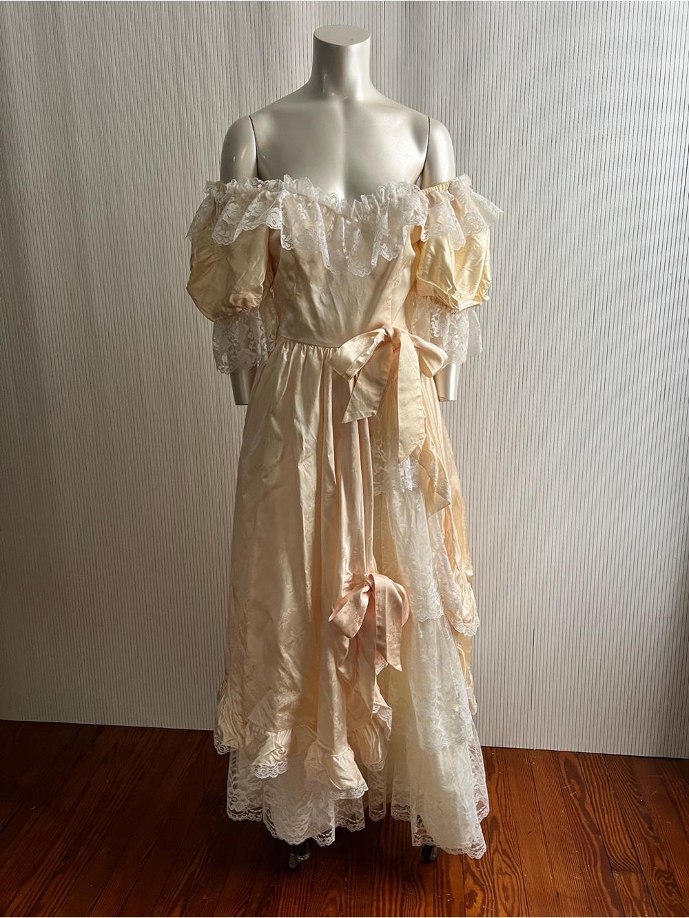1980s Vintage Satin Brocade & White Lace Cream Off-Shoulder Prom Dress